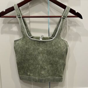 🩷 Large (RUNS SMALL) Green Ribbed Women's Crop Tank Top Built In Bra